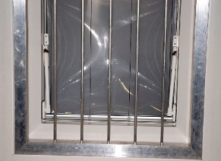 ochrana_proti_vloupani_mriz