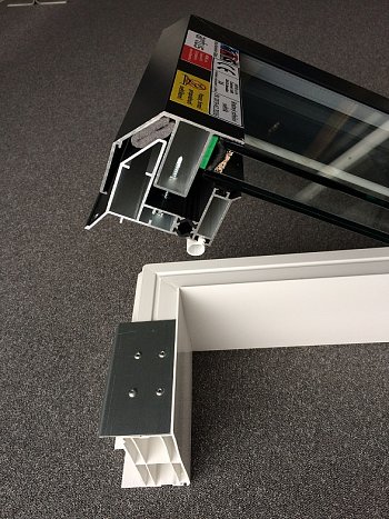 detail_AAG_západky1